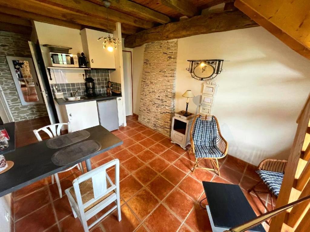 Appart' D'Hotes , Ch Et Gite Au Manoir De La Haute Pilais シャントピ エクステリア 写真
